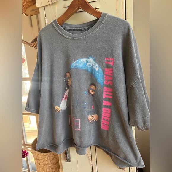 Biggie it was all dream Boxy Tee - Picture 11 of 11